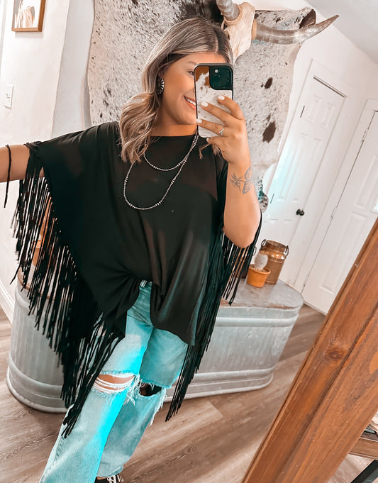 SHOWSTOPPER FRINGE TOP :BLK