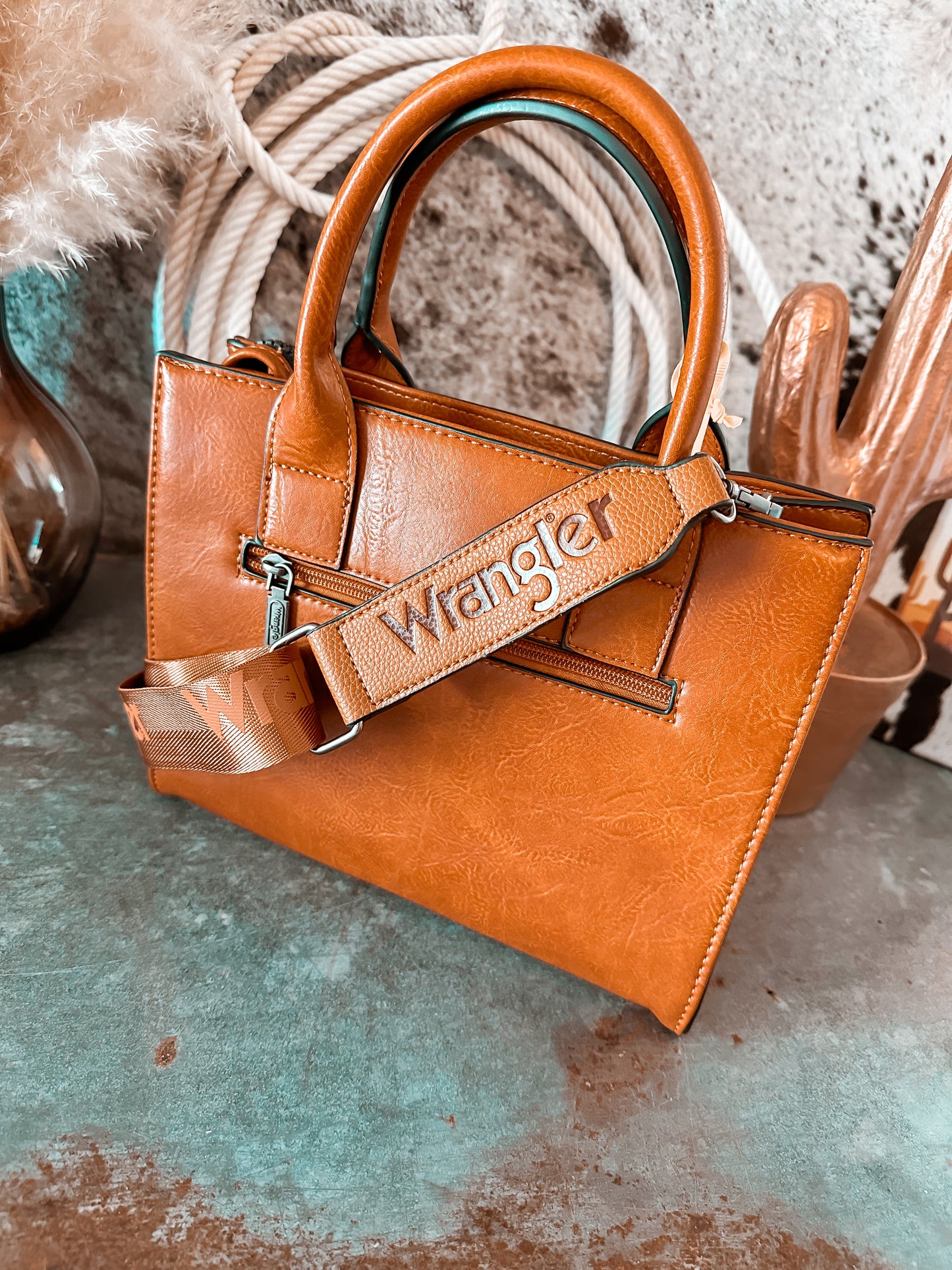 THOSE BOOTS WRANGLER TOTE